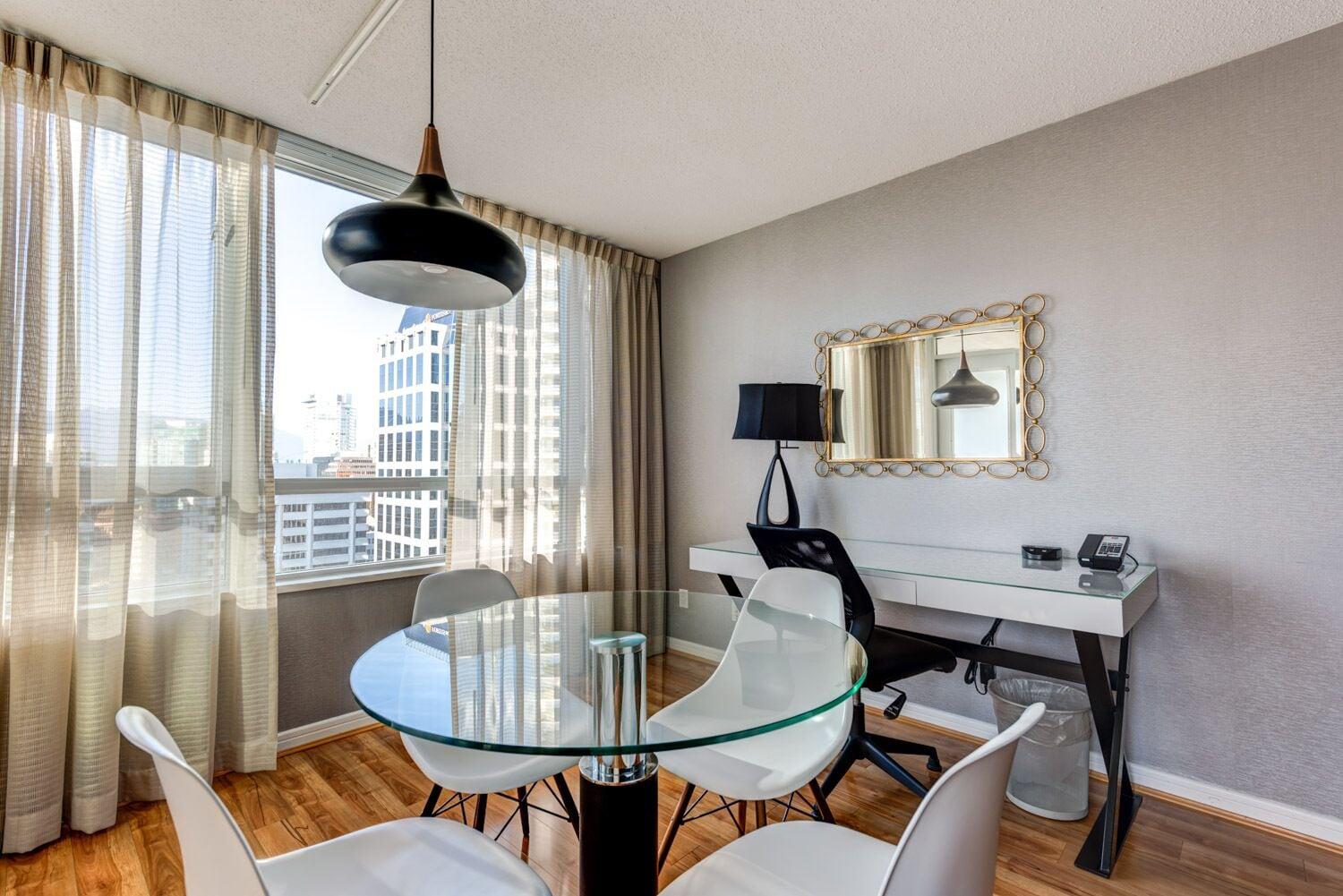 Carmana Hotel & Suites Vancouver Exteriér fotografie
