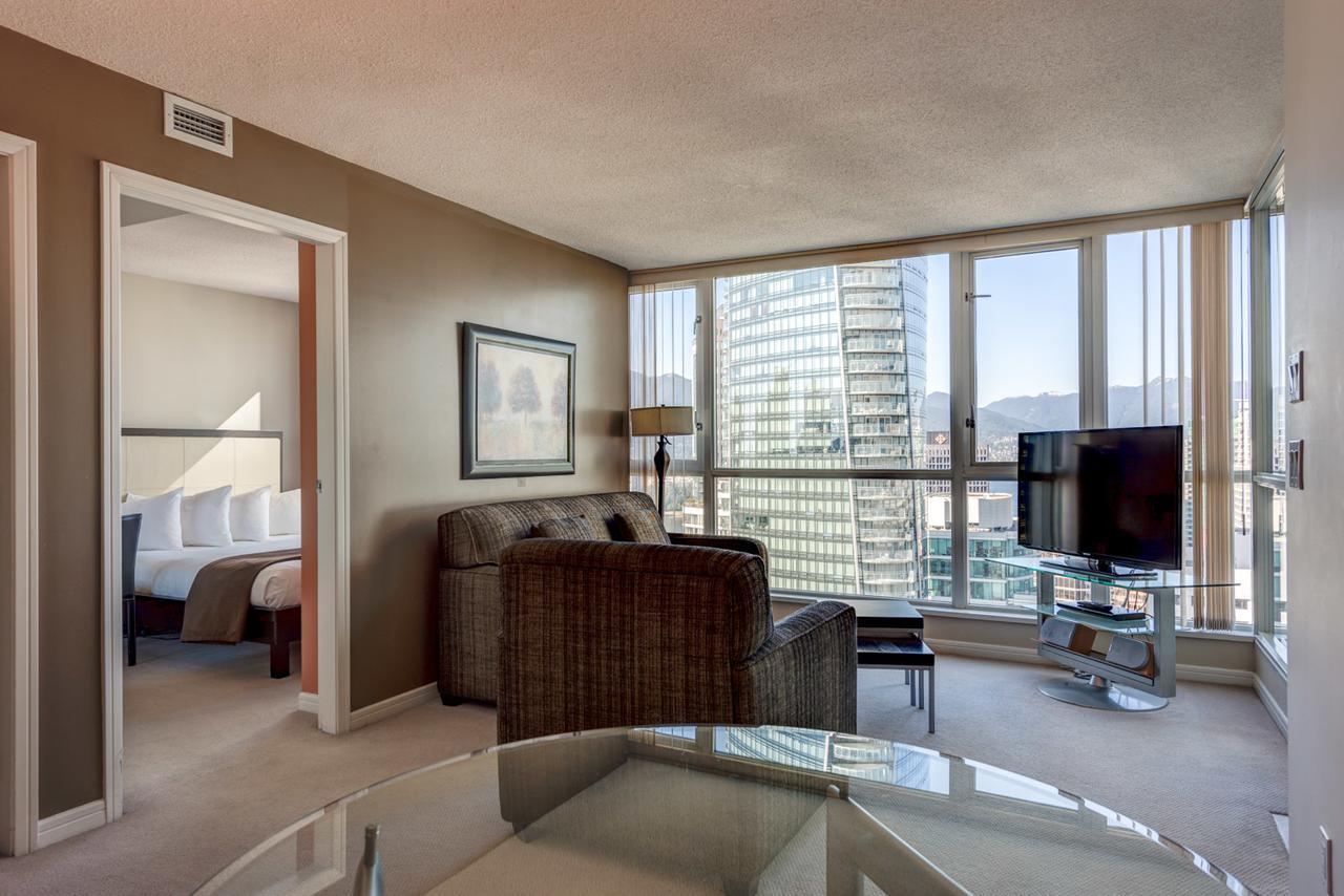 Carmana Hotel & Suites Vancouver Exteriér fotografie
